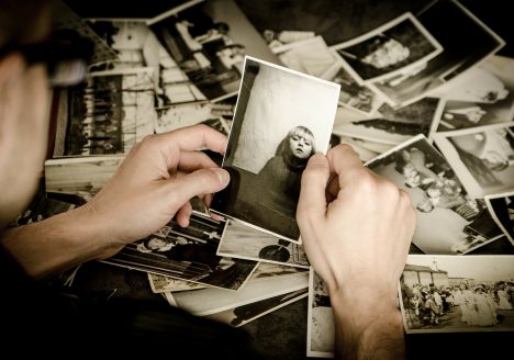 photos, hands, hold-256887.jpg